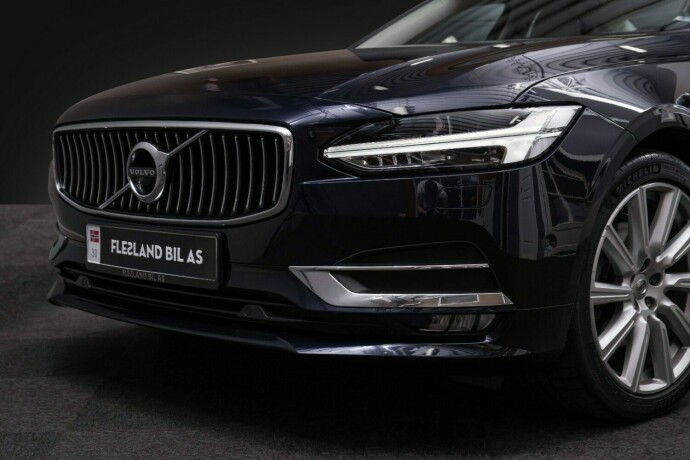 volvo-s90-diesel-2017-big-1