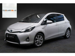 Toyota | Yaris | Bensin | 2013