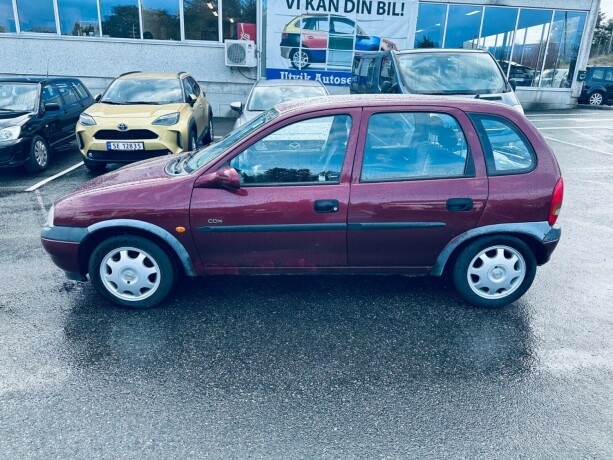 opel-corsa-bensin-1998-big-3