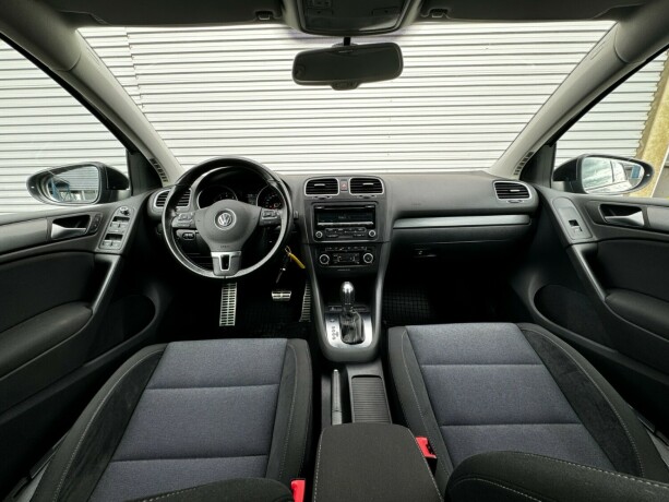 volkswagen-golf-bensin-2012-big-13