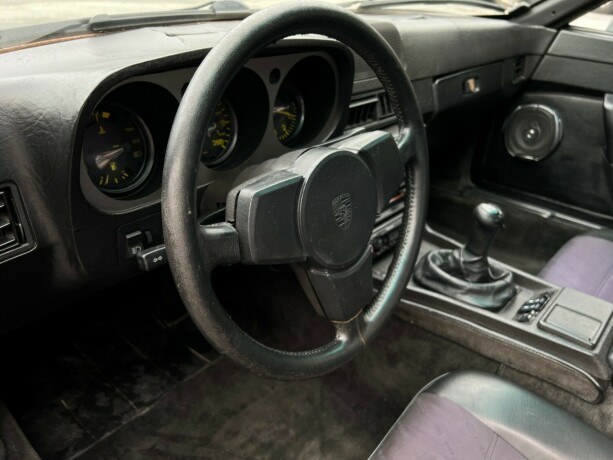 porsche-944-bensin-1982-big-21