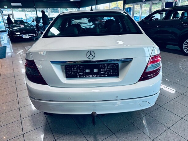 mercedes-benz-c-klasse-diesel-2011-big-5