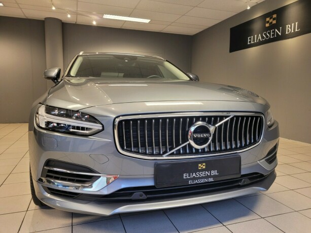 volvo-v90-elektrisitetbensin-2019-big-10