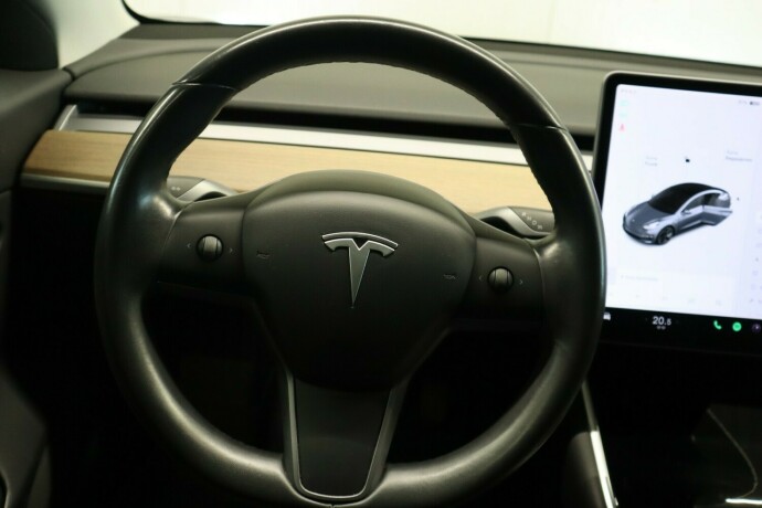 tesla-model-3-elektrisitet-2019-big-19