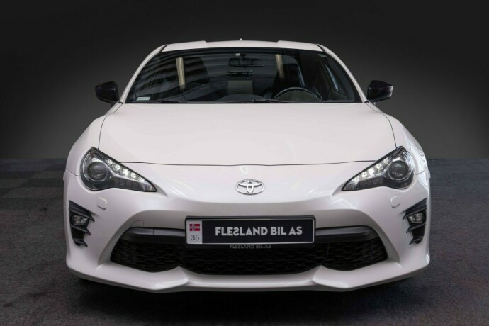 toyota-gt86-bensin-2020-big-5