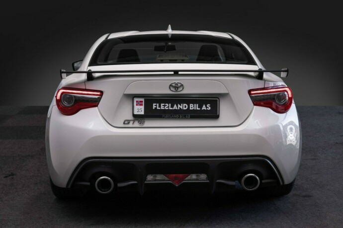 toyota-gt86-bensin-2020-big-11