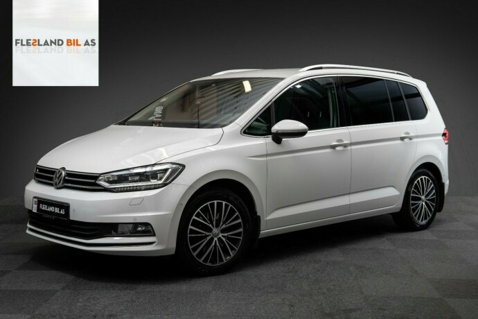 volkswagen-touran-bensin-2016-big-0