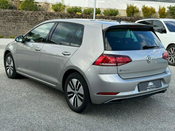 volkswagen-golf-elektrisitet-2020-big-5