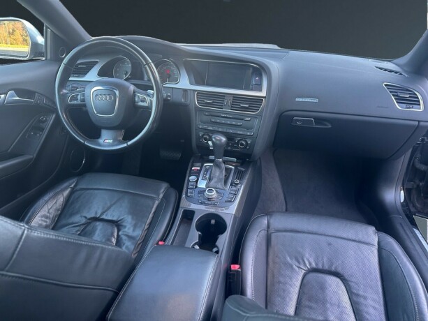 audi-s5-bensin-2008-big-13