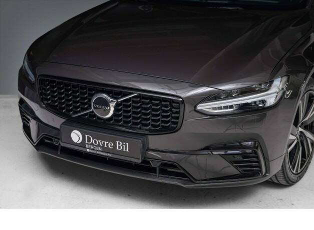 volvo-v90-elektrisitetbensin-2021-big-3