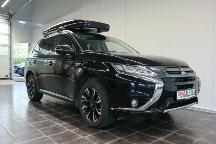 mitsubishi-outlander-elektrisitetbensin-2016-big-3