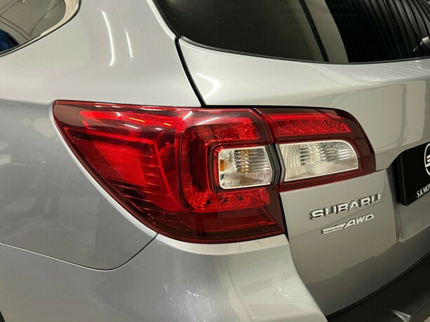 subaru-outback-bensin-2016-big-7