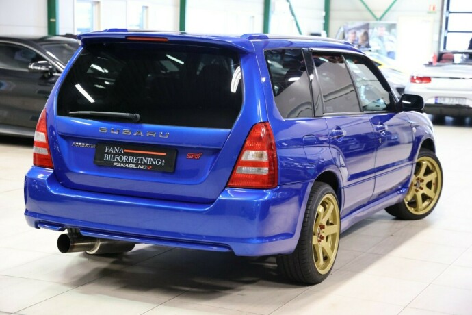 subaru-forester-bensin-2004-big-2