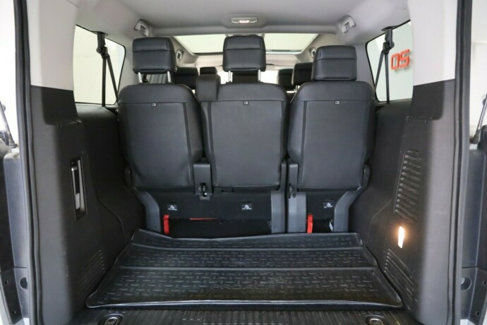 toyota-proace-verso-diesel-2018-big-11