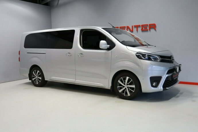 toyota-proace-verso-diesel-2018-big-1