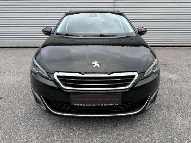 peugeot-308-diesel-2014-big-8