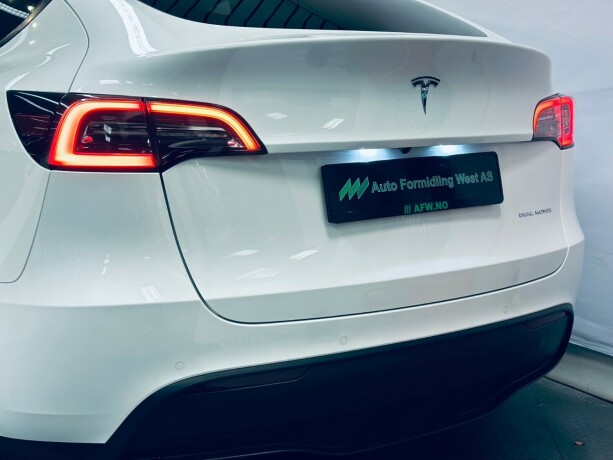 tesla-model-y-elektrisitet-2021-big-7