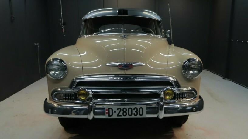 chevrolet-bel-air-bensin-1951-big-1