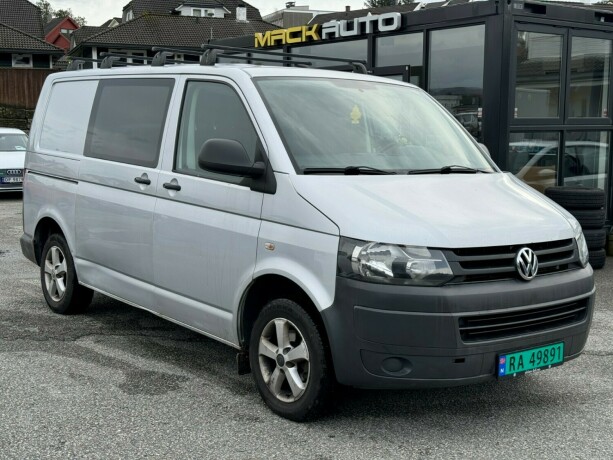 volkswagen-transporter-diesel-2012-big-2