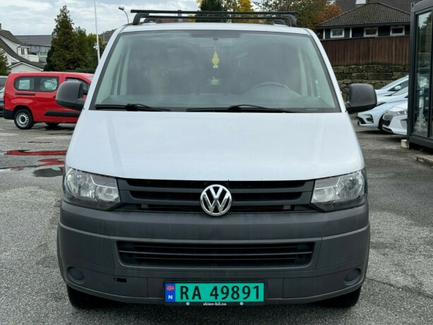 volkswagen-transporter-diesel-2012-big-1