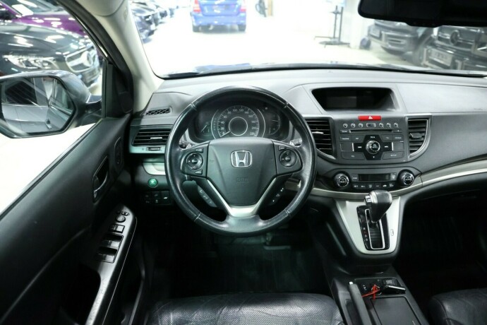 honda-cr-v-bensin-2013-big-10