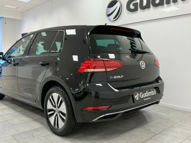 volkswagen-golf-elektrisitet-2019-big-3