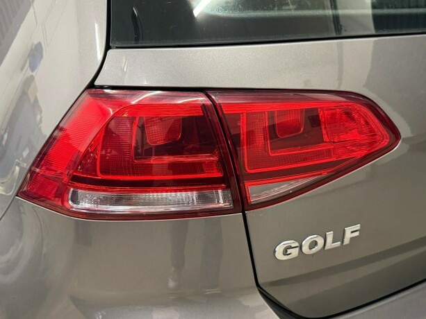 volkswagen-golf-bensin-2015-big-6