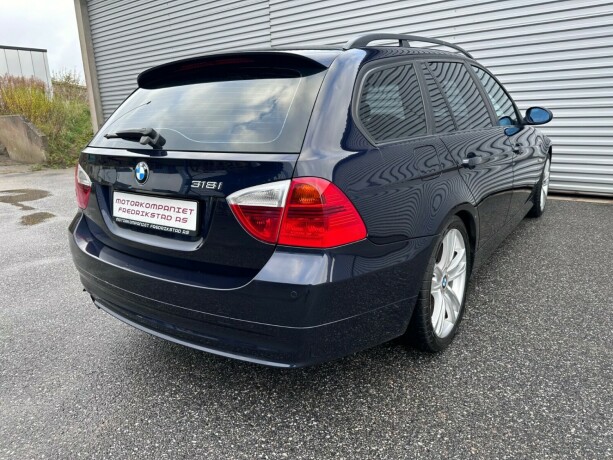 bmw-3-serie-bensin-2008-big-3