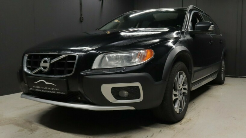 volvo-xc-70-diesel-2012-big-2