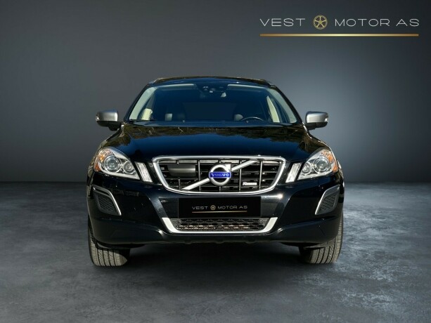 volvo-xc-60-diesel-2012-big-1