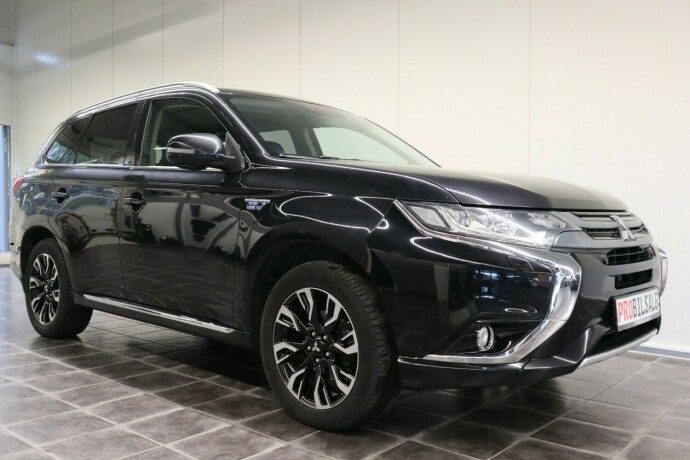 mitsubishi-outlander-elektrisitetbensin-2016-big-4