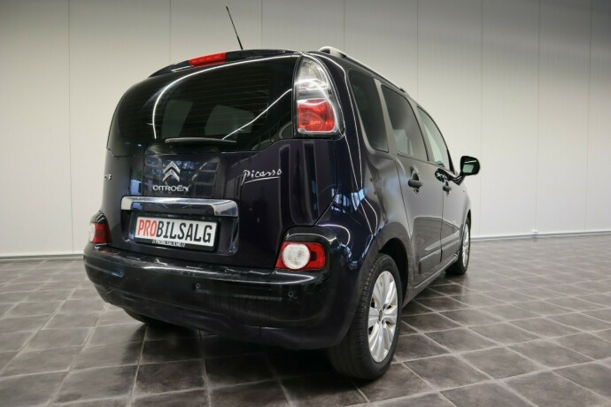 citroen-c3-picasso-diesel-2013-big-11