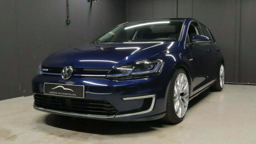 volkswagen-golf-elektrisitet-2018-big-2