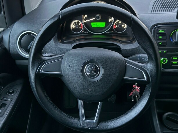 skoda-citigo-bensin-2013-big-13