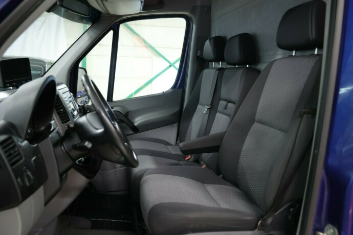 volkswagen-crafter-diesel-2014-big-4