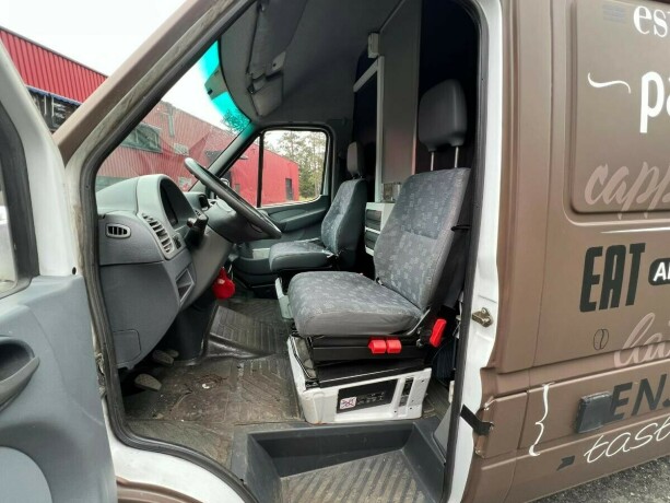 mercedes-benz-sprinter-diesel-2005-big-11