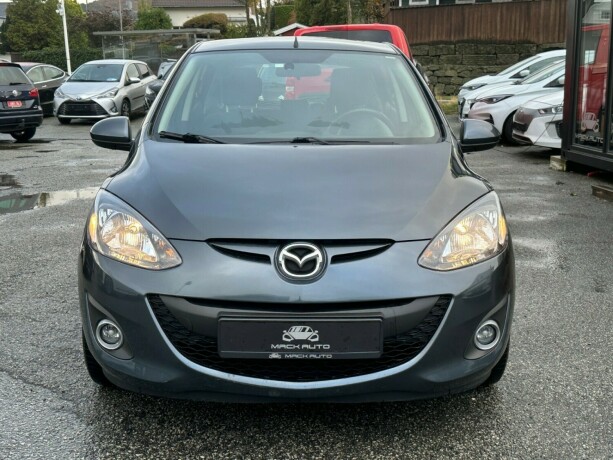 mazda-2-bensin-2012-big-1