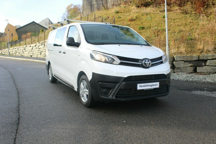 toyota-proace-diesel-2021-big-0