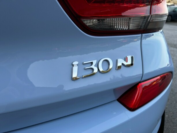 hyundai-i30-bensin-2018-big-14