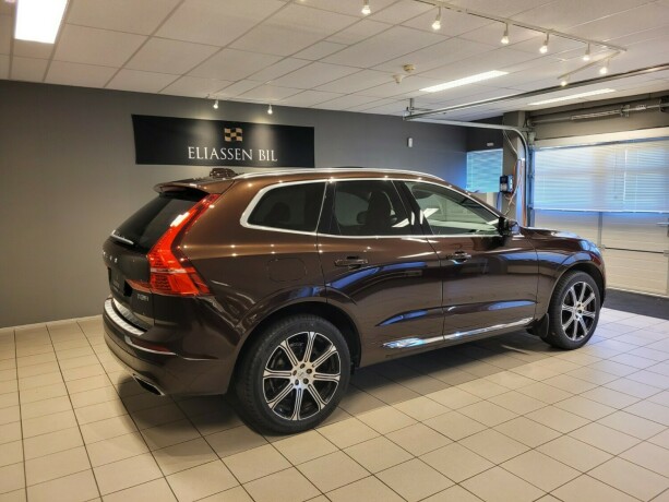 volvo-xc-60-elektrisitetbensin-2018-big-4