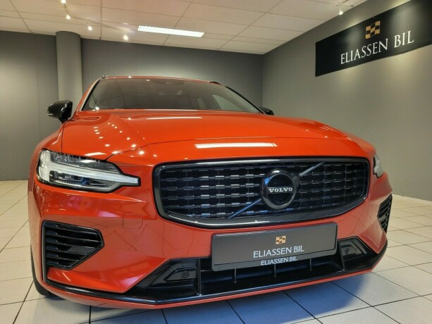 volvo-v60-elektrisitetbensin-2019-big-10