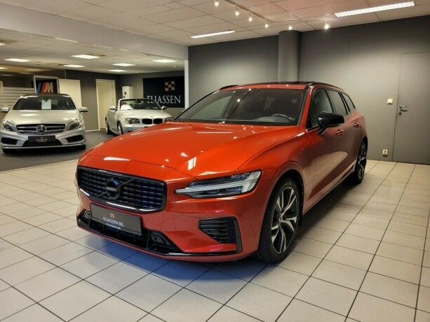 volvo-v60-elektrisitetbensin-2019-big-9