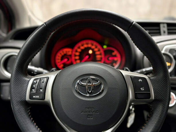 toyota-yaris-bensin-2012-big-11