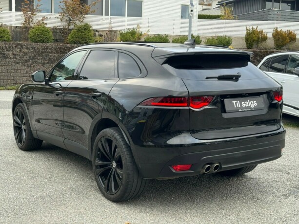 jaguar-f-pace-diesel-2017-big-5