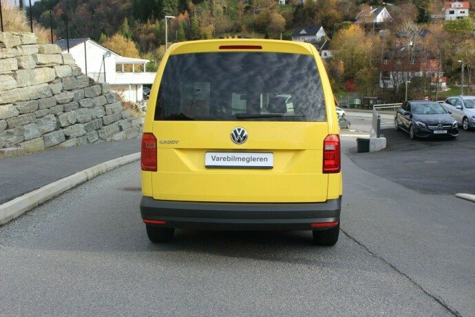 volkswagen-caddy-maxi-diesel-2018-big-5