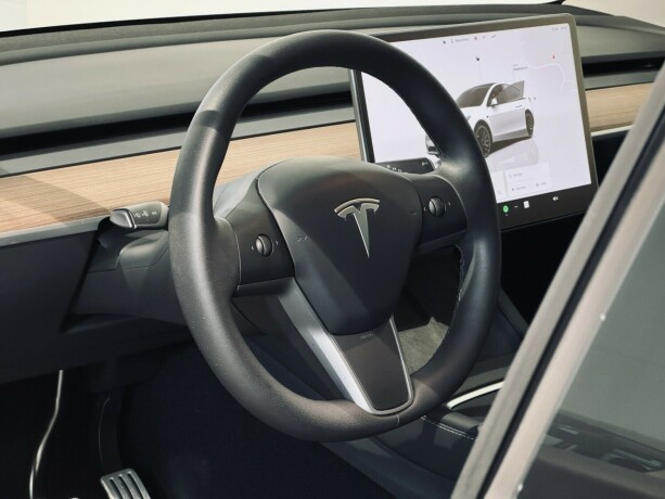 tesla-model-y-elektrisitet-2023-big-12