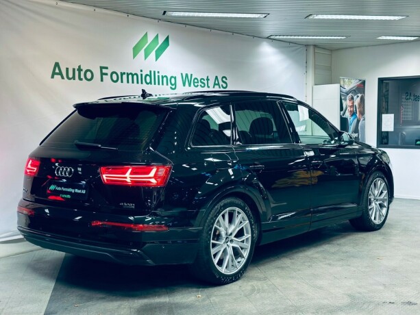 audi-q7-elektrisitetdiesel-2017-big-8