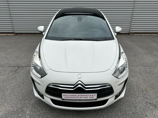 citroen-ds5-diesel-2012-big-9