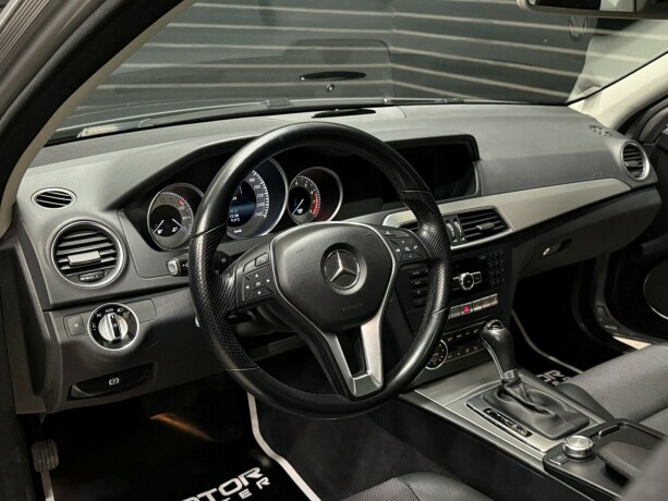 mercedes-benz-c-klasse-bensin-2014-big-10