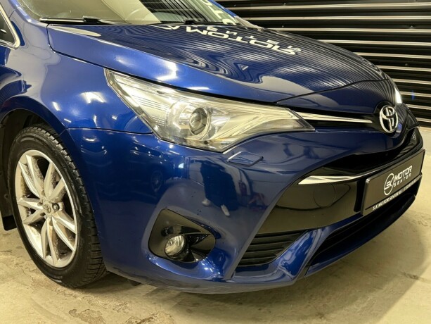 toyota-avensis-bensin-2015-big-2